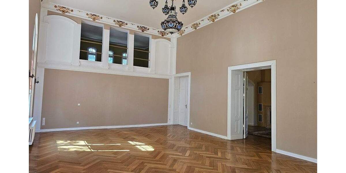 Mehrfamilienhaus, Wohnhaus Torgau - 8 Zimmer, 715 m&sup2;, 4.000&euro; | Angebot:25736593
