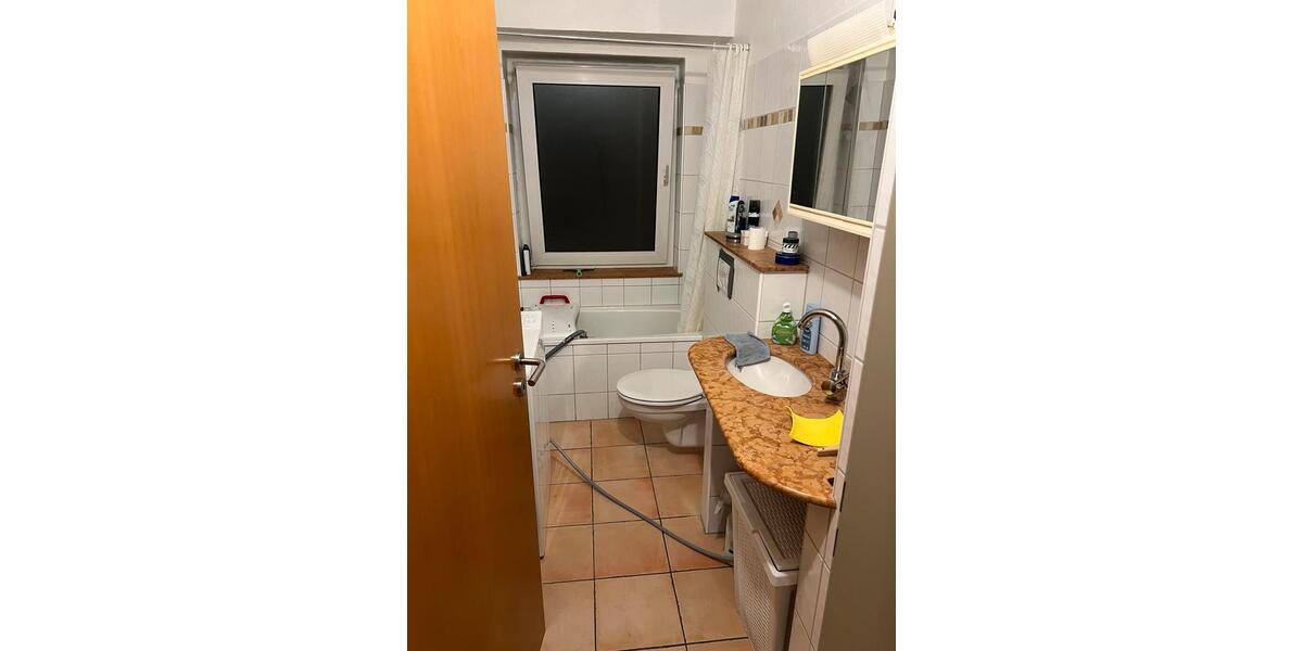 Etagenwohnung Ratingen Homberg - 1 Zimmer, 38 m&sup2;, 430&euro; | Angebot:24743542