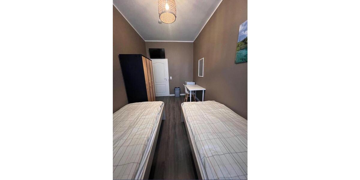Wohnen auf Zeit Hamburg Barmbek-Süd - 8 Zimmer, 140 m&sup2;, 28&euro; | Angebot:25366248