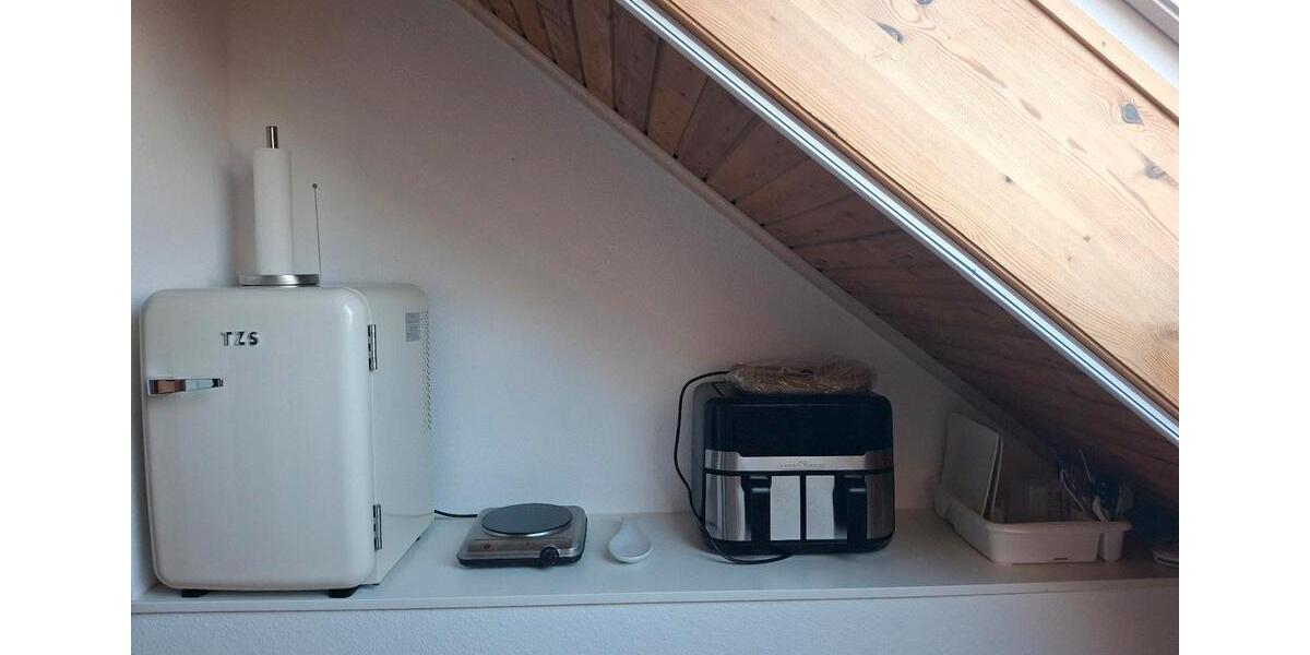 Dachgeschoßwohnung Überlingen - 3 Zimmer, 45 m&sup2;, 880&euro; | Angebot:25830028