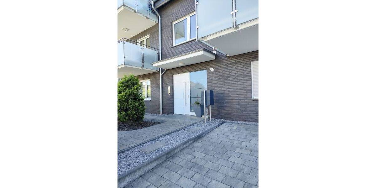 Terrassenwohnung Herford Innenstadt - 2 Zimmer, 60 m&sup2;, 600&euro; | Angebot:26806838