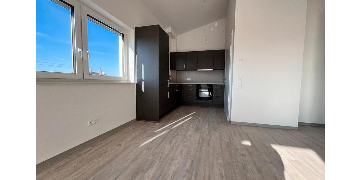 Dachgeschoßwohnung Frankenhardt - 3 Zimmer, 99 m&sup2;, 990&euro; | Angebot:26300628