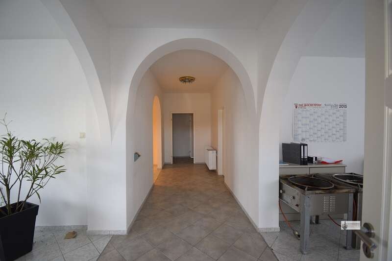 Hauptverkehrsstr. Sulingen: Gewerbehalle teilbar viele Parkplätze - Gewerbeobjekt Sulingen | Angebot:25416987