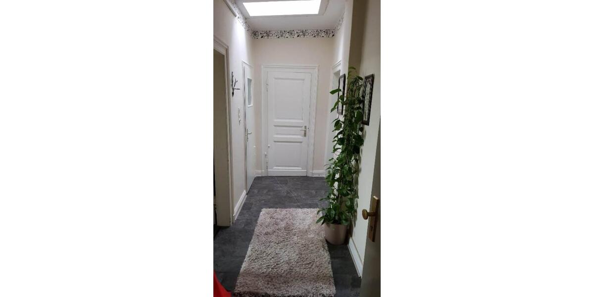 Dachgeschoßwohnung Iserlohn - 4 Zimmer, 82 m&sup2;, 574&euro; | Angebot:23908120