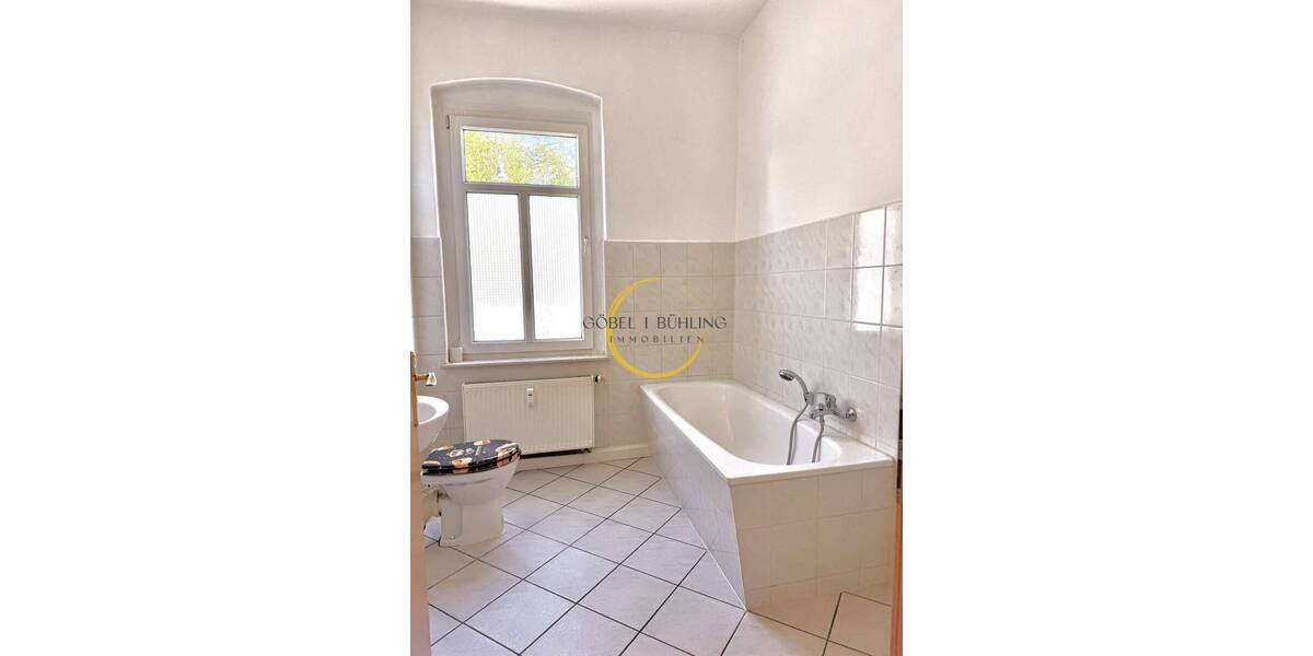 Etagenwohnung Weida - 4 Zimmer, 104 m&sup2;, 660&euro; | Angebot:26499676