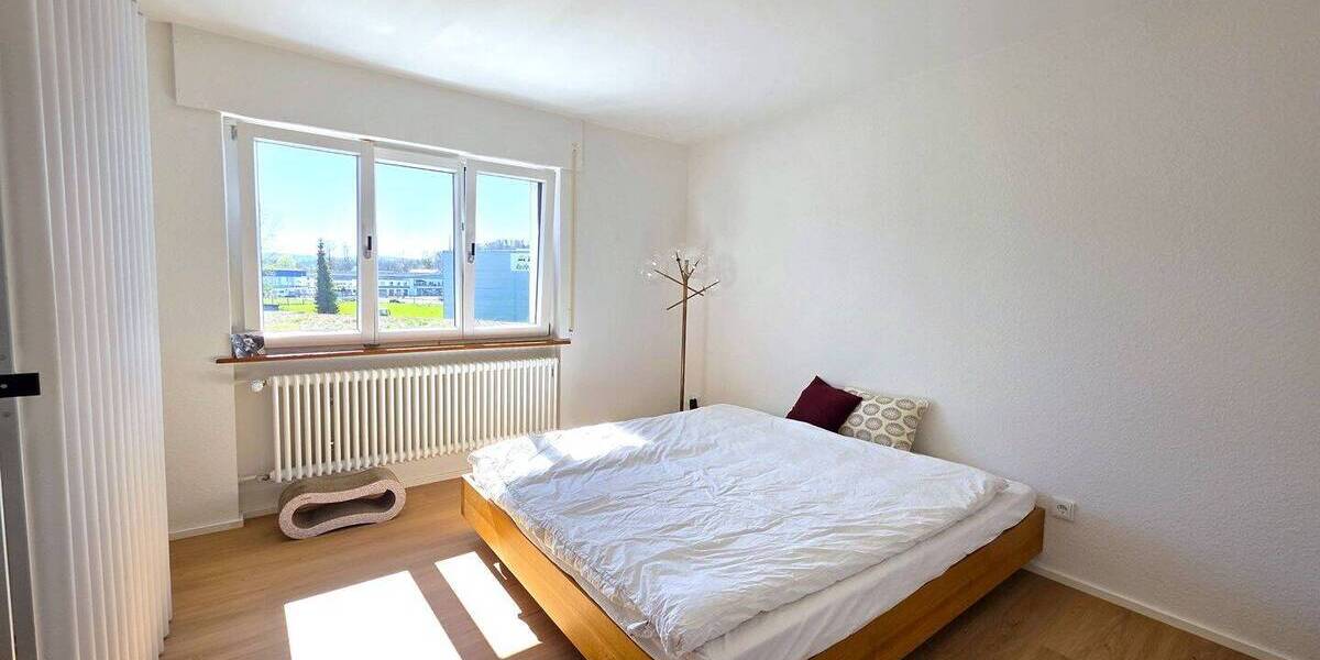 Etagenwohnung Waldshut-Tiengen Waldshut - 4 Zimmer, 100 m&sup2;, 1.100&euro; | Angebot:26189082