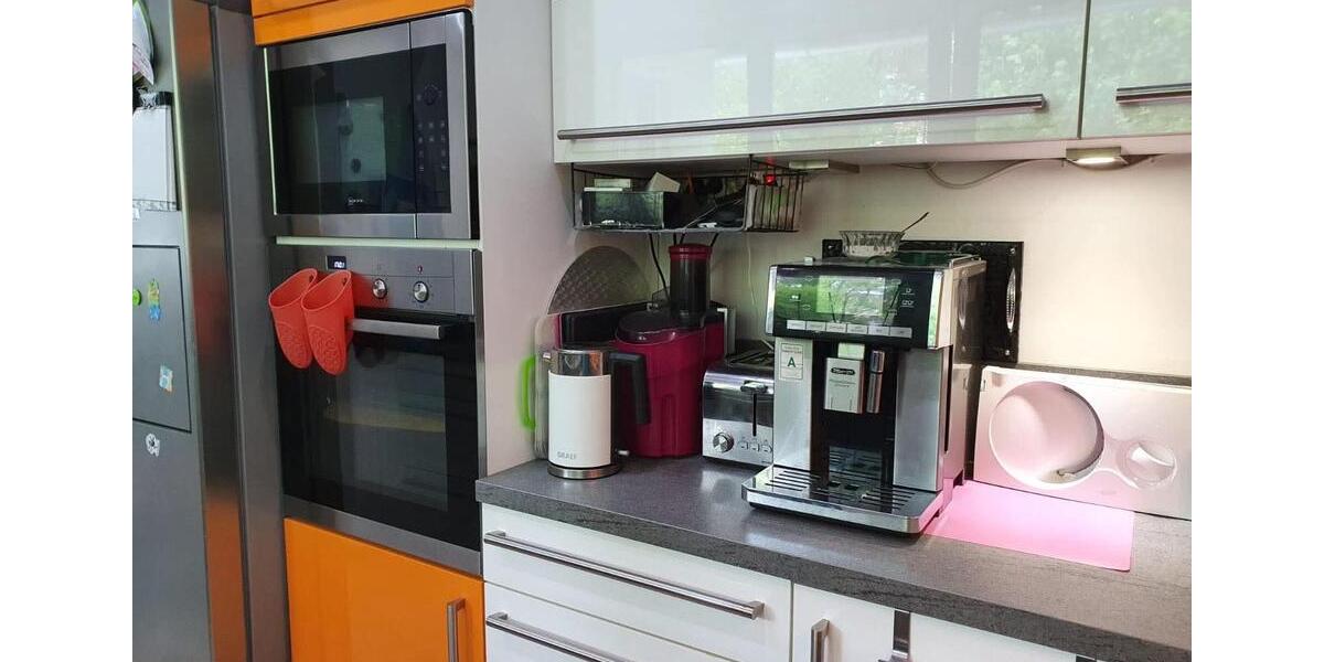 Modernisierte Wohnung mit vier Zimmern- Balkon - Garten 4 zimmer