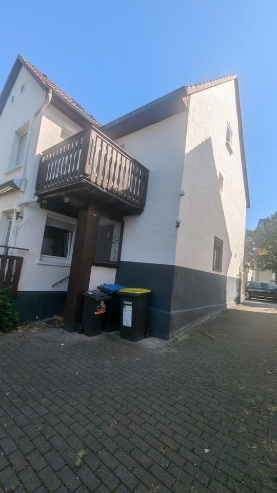 Schöne Mädchen-WG