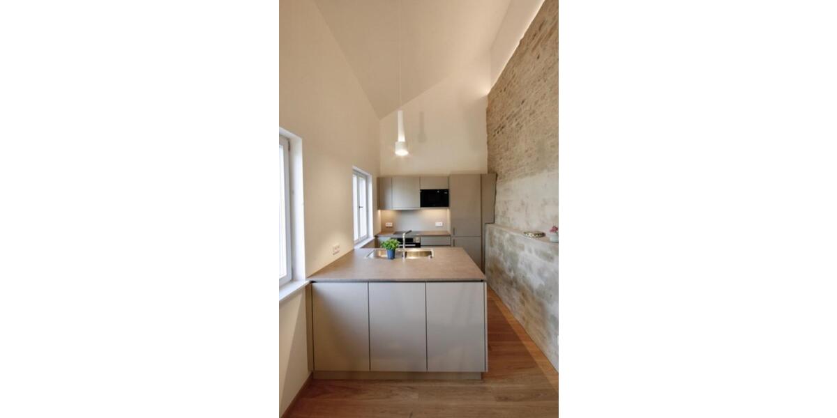 Etagenwohnung Mindelheim - 2 Zimmer, 100 m&sup2;, 1.725&euro; | Angebot:25933651