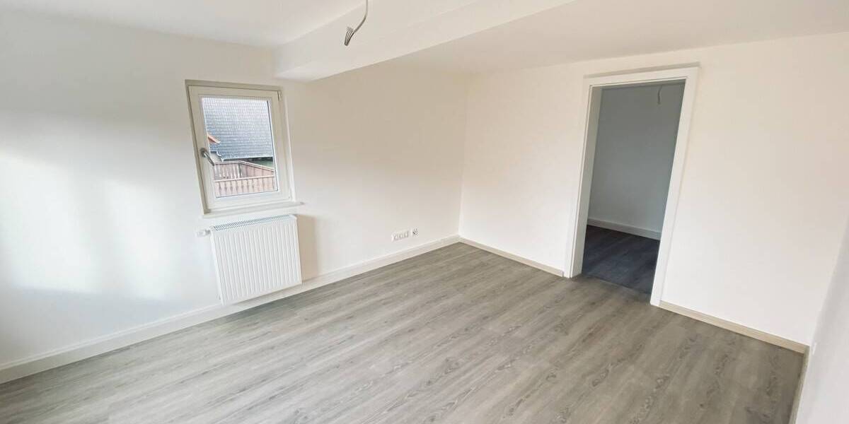Einfamilienhaus Gründau / Niedergründau Niedergründau - 5 Zimmer, 100 m&sup2;, 1.100&euro; | Angebot:26105543