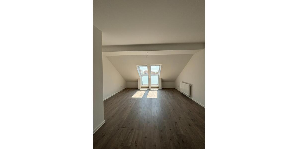 Erstbezug! 123 Zimmer Wohnung zur Verfügung 3 zimmer