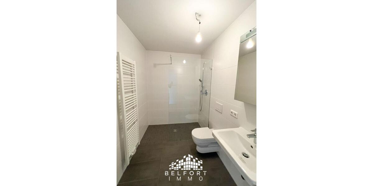 Etagenwohnung Würzburg Sanderau - 5 Zimmer, 147 m&sup2;, 1.840&euro; | Angebot:24739947