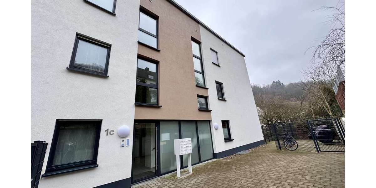 Etagenwohnung Annweiler - 3 Zimmer, 79 m&sup2;, 870&euro; | Angebot:25376477