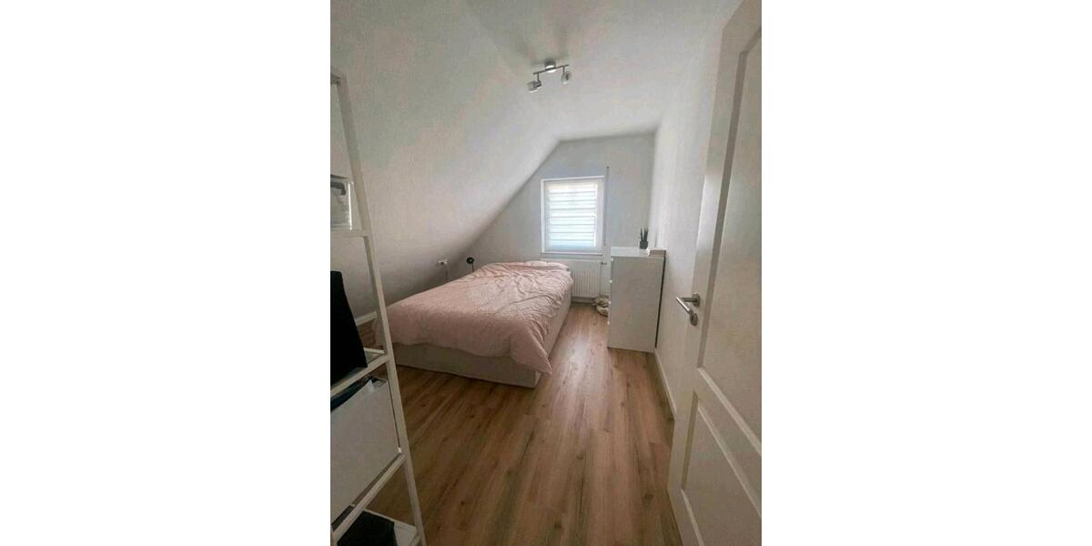 Dachgeschoßwohnung Albstadt - 3 Zimmer, 73 m&sup2;, 720&euro; | Angebot:26312717