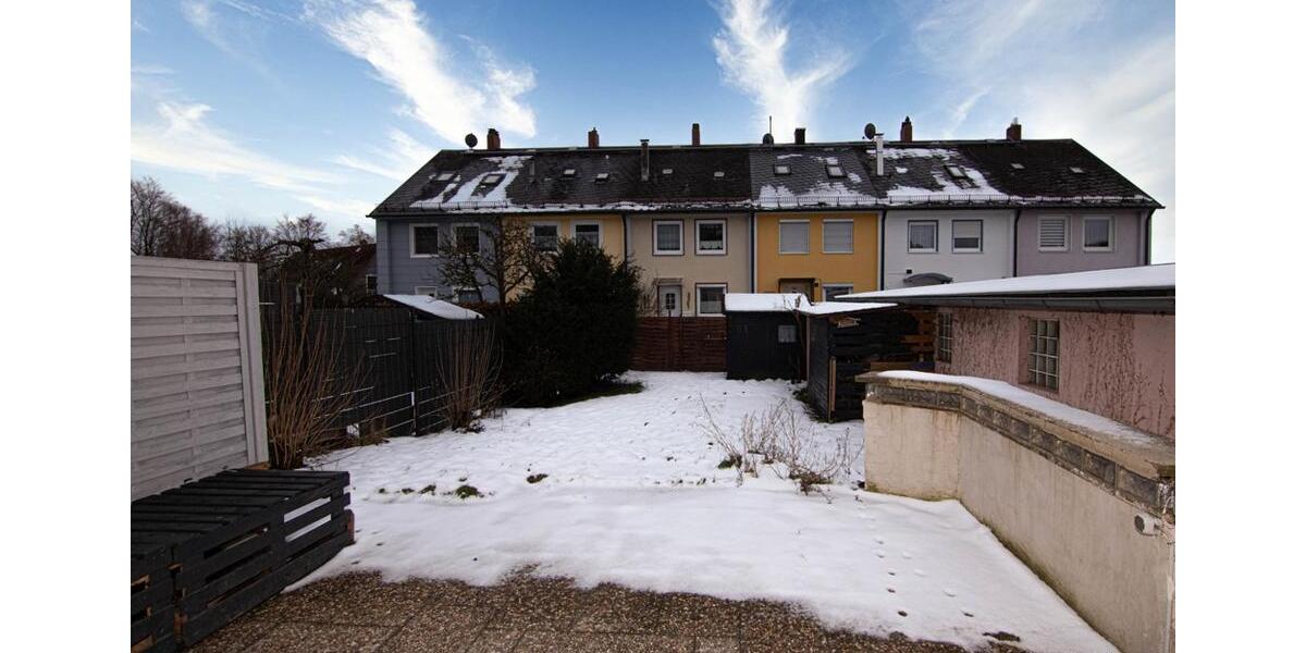 Reihenhaus Selb - 5 Zimmer, 125 m&sup2;, 960&euro; | Angebot:25975020