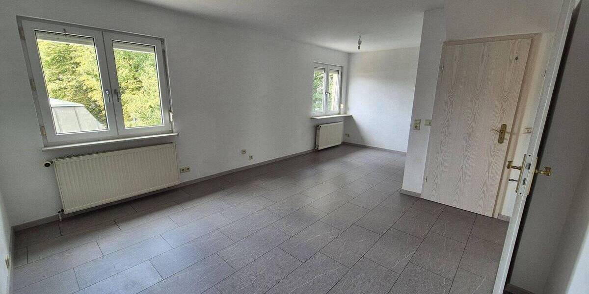 Etagenwohnung Bad Säckingen - 3 Zimmer, 113 m&sup2;, 1.220&euro; | Angebot:26203893