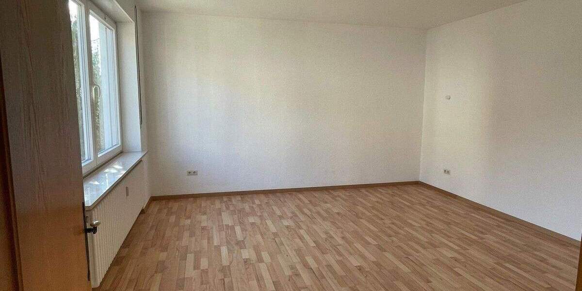 Terrassenwohnung Burgkunstadt Weidnitz - 4 Zimmer, 150 m&sup2;, 1.100&euro; | Angebot:25867246