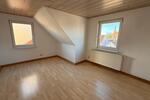 Dachgeschoßwohnung Amberg - 3.5 Zimmer, 90 m&sup2;, 700&euro; | Angebot:26321361