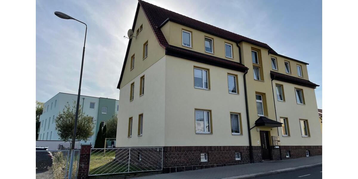 Dachgeschoßwohnung Limbach-Oberfrohna Oberfrohna - 2.5 Zimmer, 57 m&sup2;, 340&euro; | Angebot:26131610