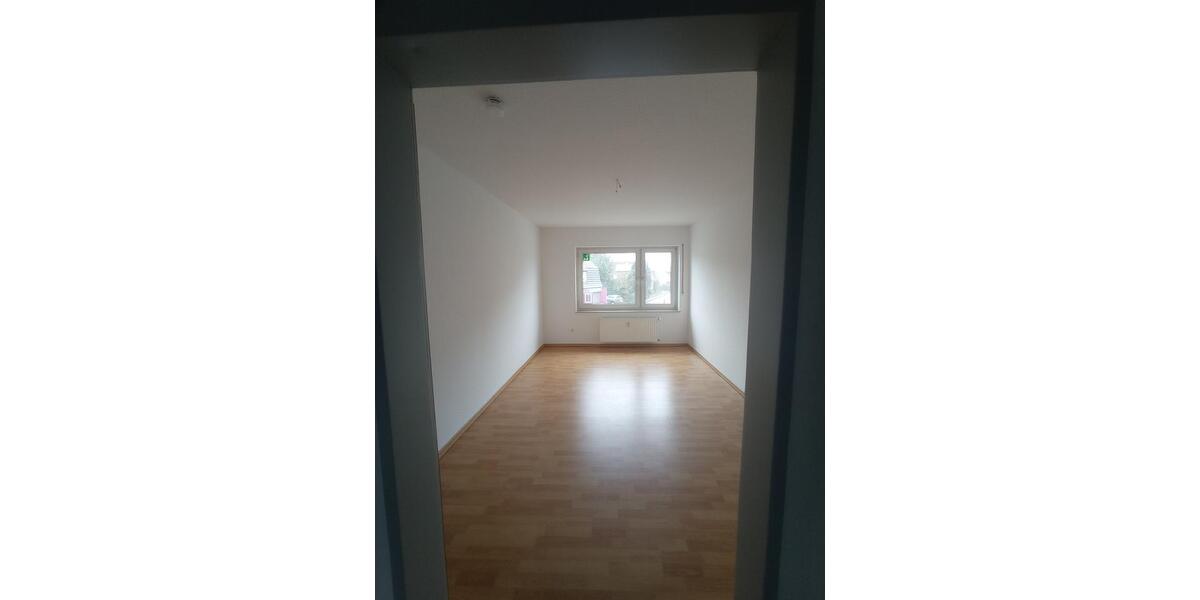 Etagenwohnung Lingen (Ems) Damaschke - 3 Zimmer, 101 m&sup2;, 800&euro; | Angebot:24979485