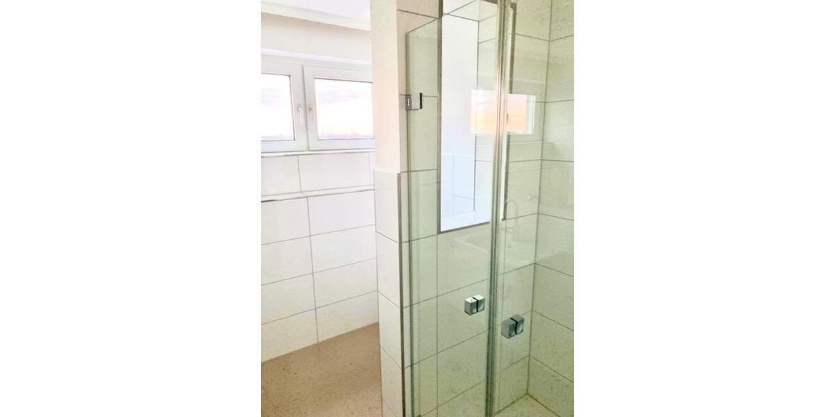 Etagenwohnung Bad Homburg vor der Höhe Gonzenheim - 4 Zimmer, 106 m&sup2;, 1.600&euro; | Angebot:26006745