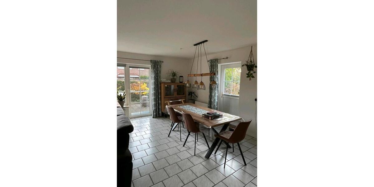 Doppelhaushälfte Langballig - 5 Zimmer, 125 m&sup2;, 1.250&euro; | Angebot:26645070