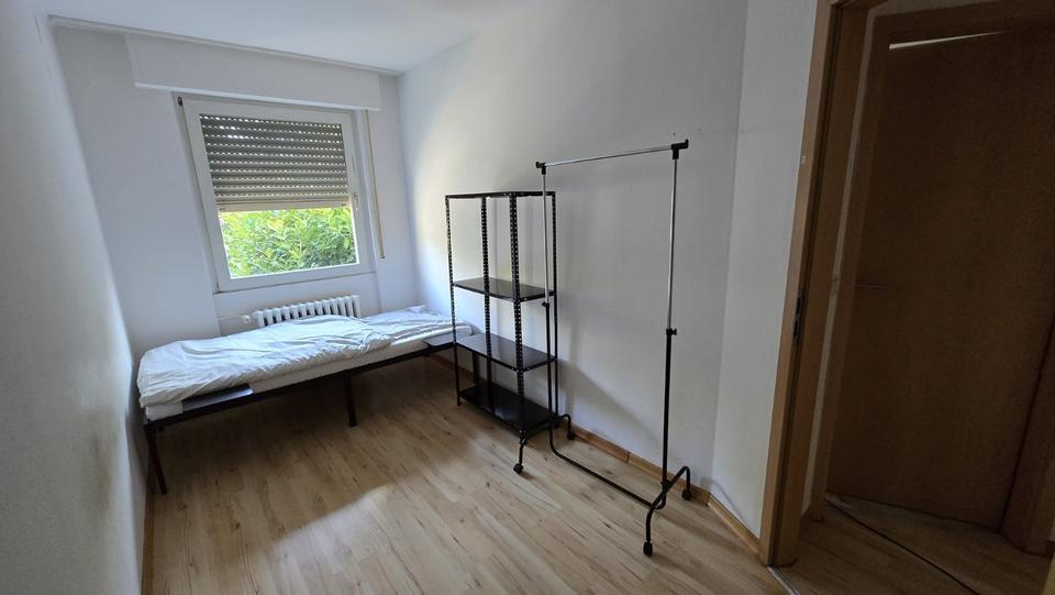 Wohnen auf Zeit Frechen - 4 Zimmer, 80 m&sup2;, 600&euro; | Angebot:25550415