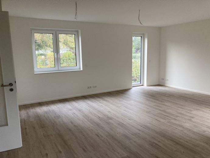Etagenwohnung Uetersen Klosterbezirk - 2 Zimmer, 75 m&sup2;, 880&euro; | Angebot:25679200