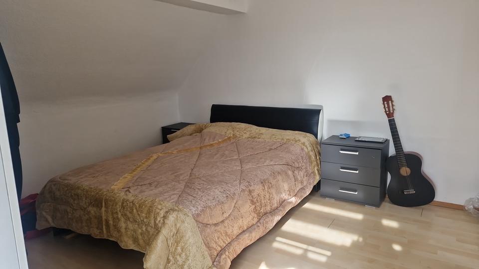 Maisonettenwohnung Duisburg Hochheide - 4 Zimmer, 131 m&sup2;, 1.500&euro; | Angebot:26097308
