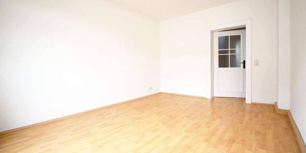 Etagenwohnung Chemnitz Kaßberg - 2 Zimmer, 75 m&sup2;, 386&euro; | Angebot:26840629