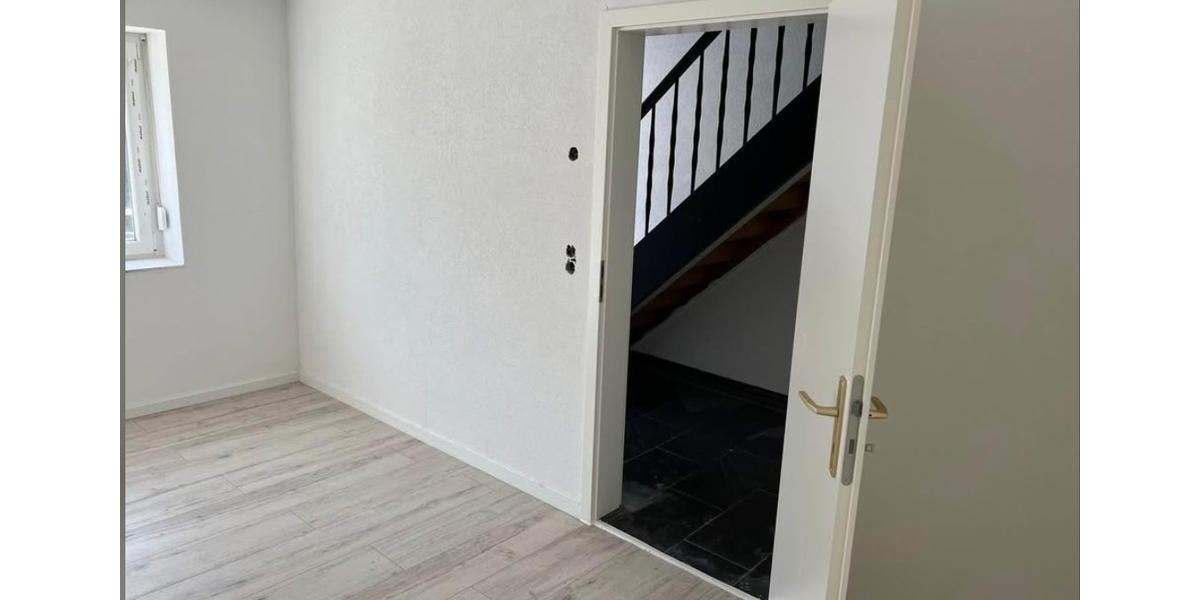 Etagenwohnung Untergruppenbach - 2 Zimmer, 45 m&sup2;, 700&euro; | Angebot:26553613