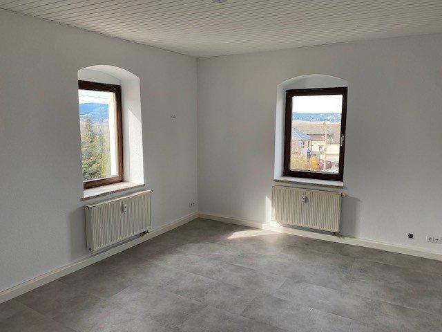 Etagenwohnung Lauter-Bernsbach Bernsbach - 3 Zimmer, 69 m&sup2;, 440&euro; | Angebot:26253215