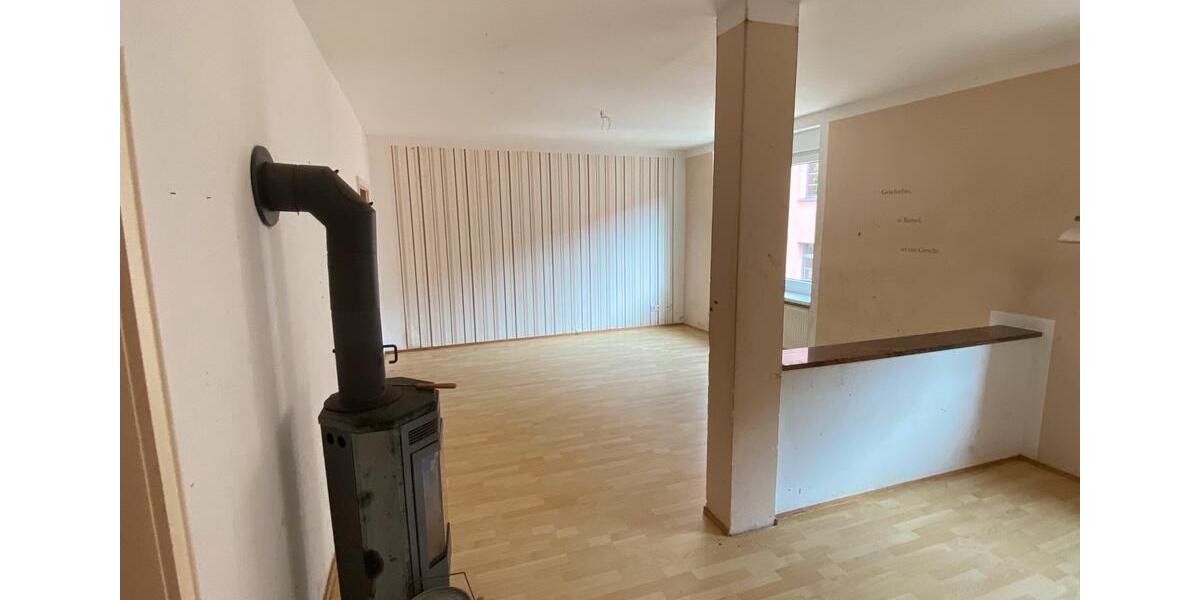 Reihenhaus Pirmasens - 6 Zimmer, 181 m&sup2;, 1.150&euro; | Angebot:23133255