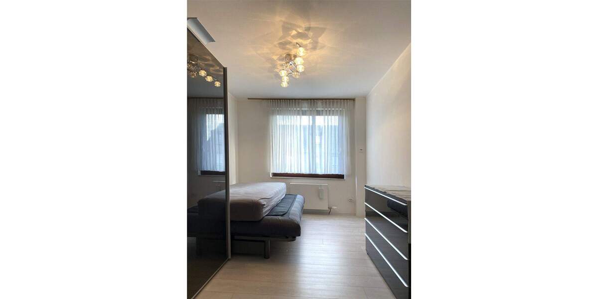 Reihenmittelhaus Krefeld Fischeln - 5 Zimmer, 111 m&sup2;, 1.375&euro; | Angebot:25110836