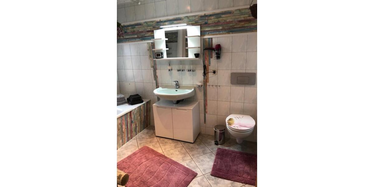 Wohnen auf Zeit Rositz - 6 Zimmer, 87 m&sup2;, 34&euro; | Angebot:20253384