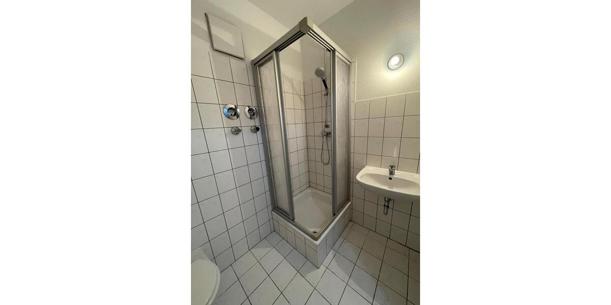 Etagenwohnung Apolda - 2 Zimmer, 75 m&sup2;, 545&euro; | Angebot:26337118