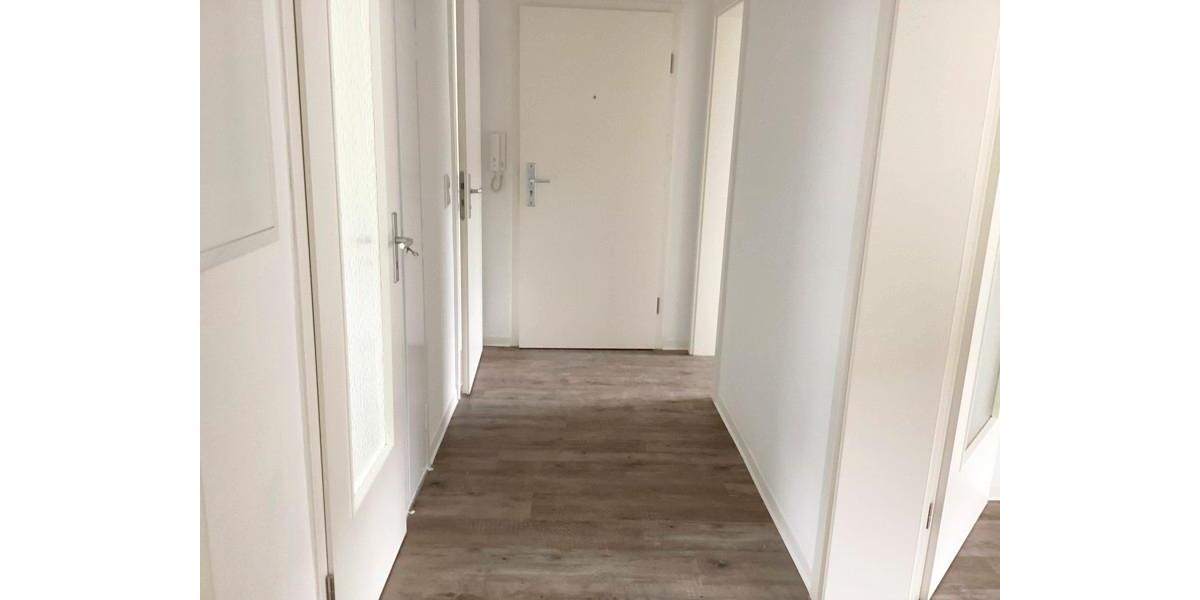 Etagenwohnung Hannover Herrenhausen-Stöcken - 3 Zimmer, 65 m&sup2;, 648&euro; | Angebot:26584318