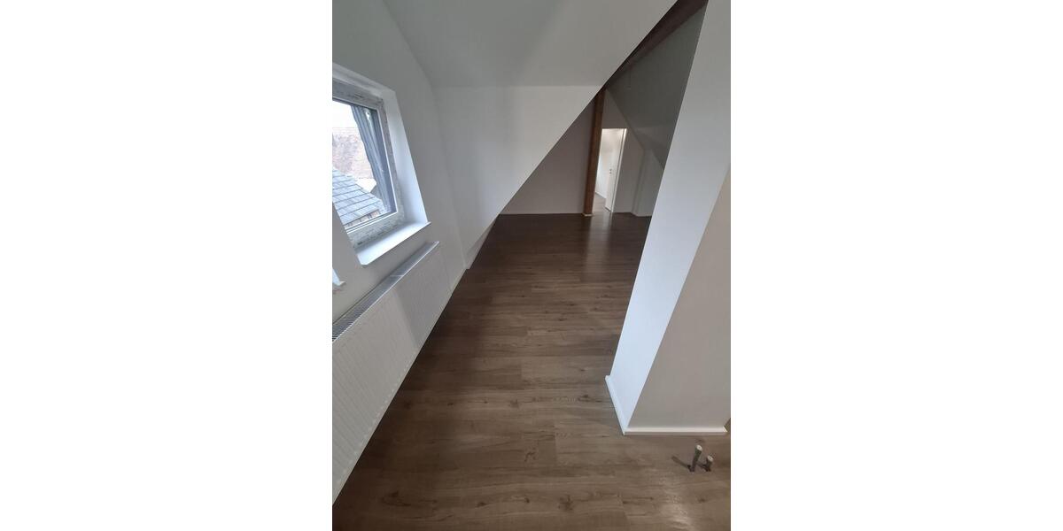 Vollständig saniertes Einfamilienhaus in Heuchelheim zu v… 4 zimmer