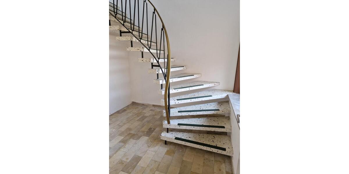 Etagenwohnung Diepenau - 4 Zimmer, 116 m&sup2;, 700&euro; | Angebot:25883987