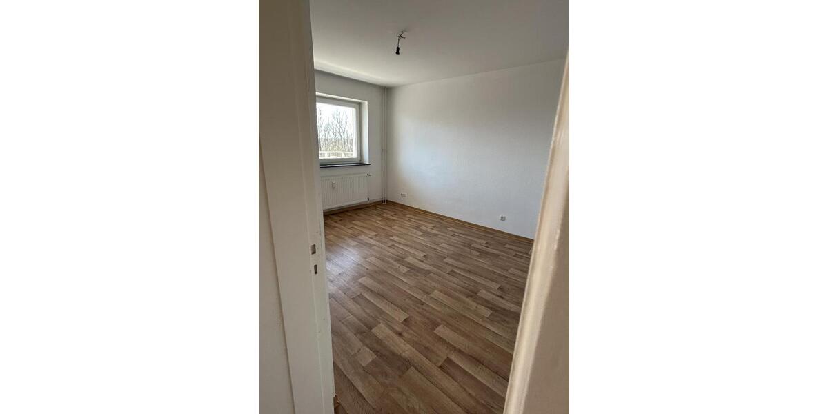 Etagenwohnung Flensburg Fruerlund - 4 Zimmer, 80 m&sup2;, 699&euro; | Angebot:26058421