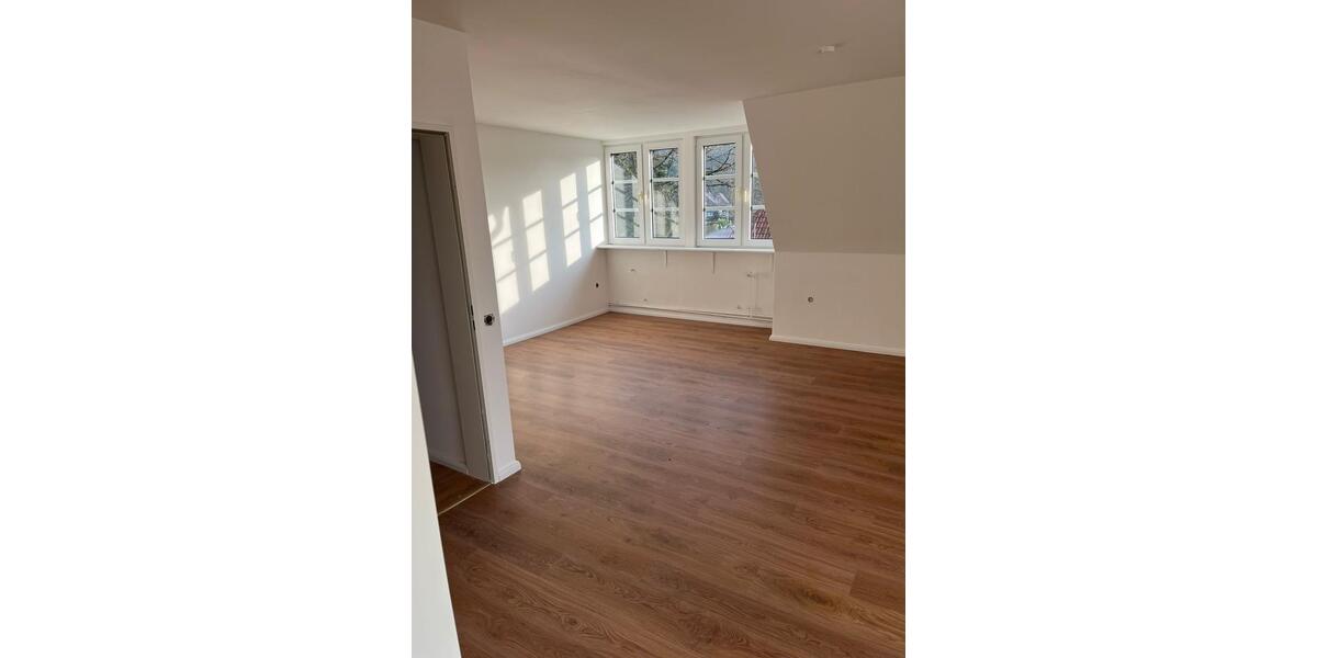 Etagenwohnung Malente - 3 Zimmer, 80 m&sup2;, 1.100&euro; | Angebot:24805780