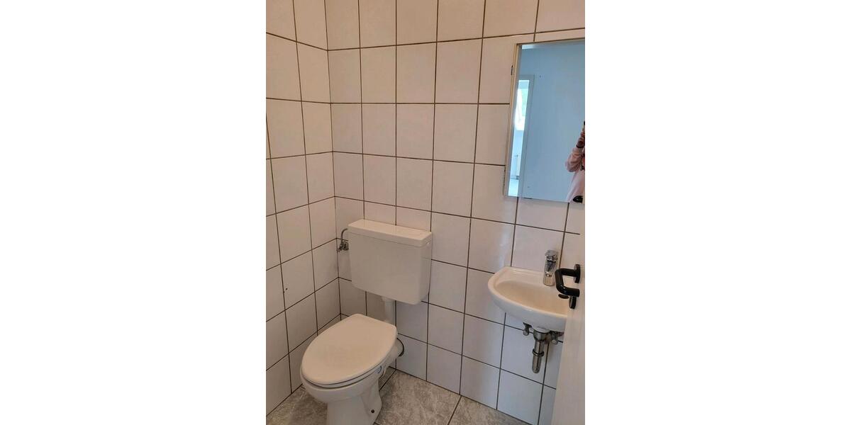 Dachgeschoßwohnung Siegen Weidenau - 4 Zimmer, 100 m&sup2;, 950&euro; | Angebot:24994316