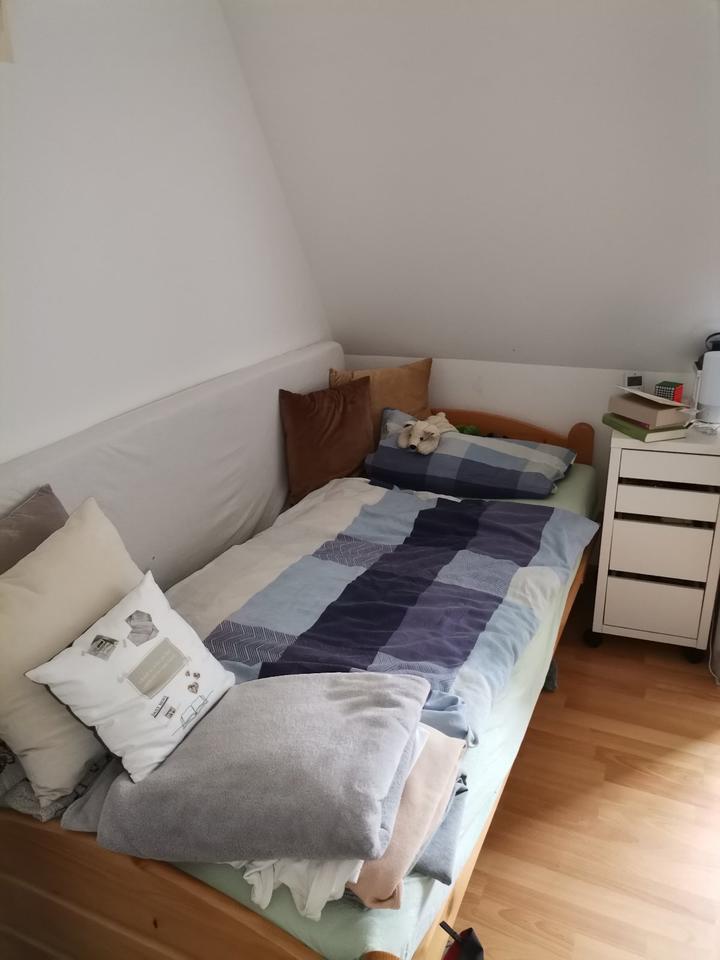 WG-Zimmer zur Untermiete von Ende Januar bis Juli 2026 zimmer
