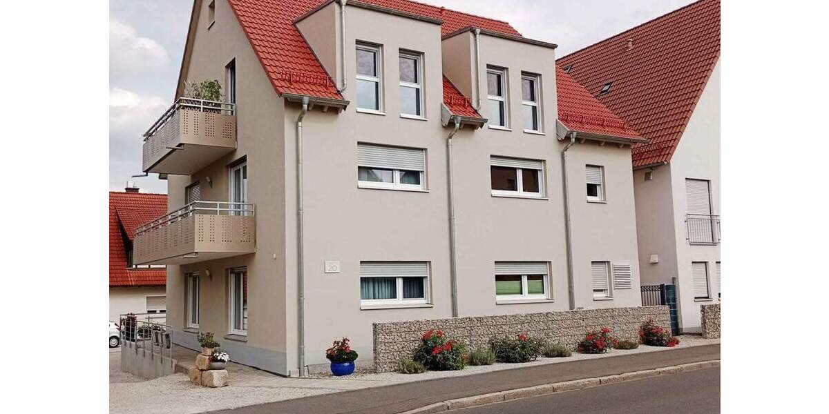 Etagenwohnung Dormitz - 3 Zimmer, 84 m&sup2;, 1.200&euro; | Angebot:26751103