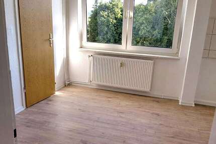 Frisch renovierte 3 Zimmer Wohnung 3 zimmer
