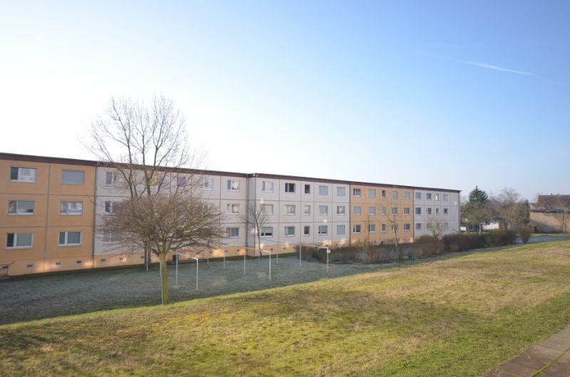 Erdgeschoßwohnung Riesa - 1 Zimmer, 26 m&sup2;, 165&euro; | Angebot:26627349