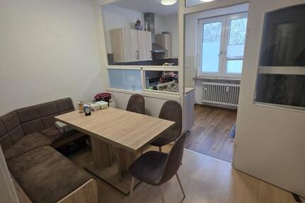 Wohnung Stade - 2.5 Zimmer, 65 m&sup2;, 750&euro; | Angebot:25098992