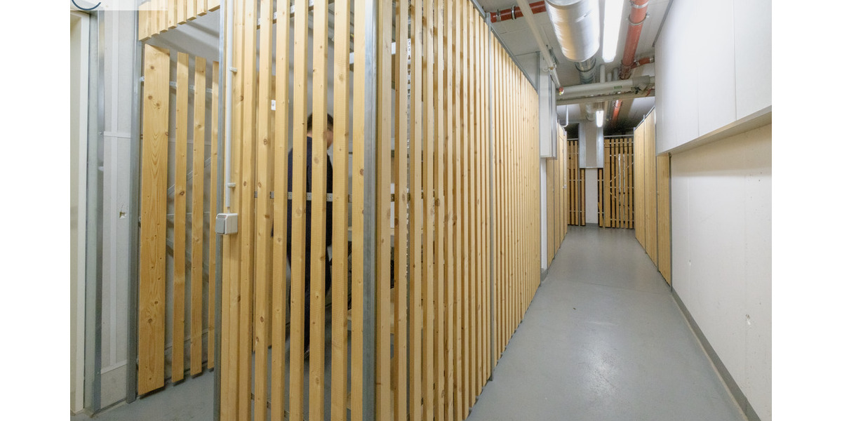 Etagenwohnung Frankfurt am Main Bockenheim - 4 Zimmer, 100 m&sup2;, 1.800&euro; | Angebot:25166847