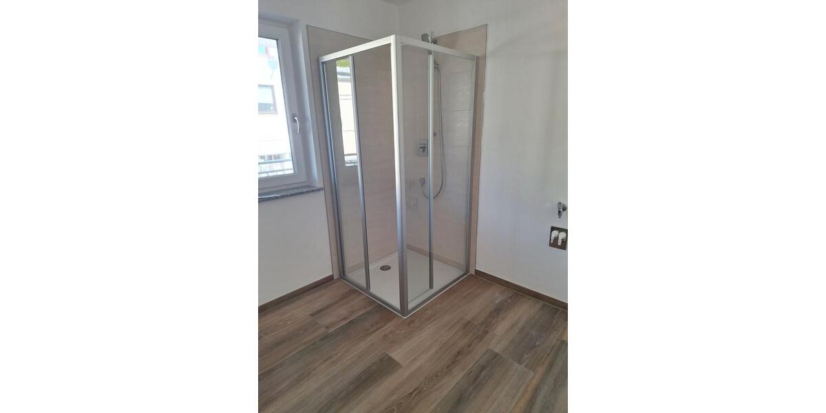Etagenwohnung Pfarrkirchen - 1 Zimmer, 54 m&sup2;, 685&euro; | Angebot:26180630