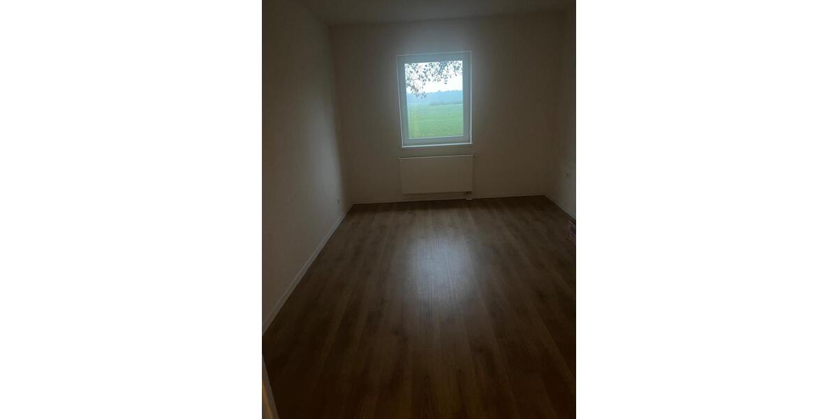 Etagenwohnung Neuenkirchen - 4 Zimmer, 120 m&sup2;, 1.200&euro; | Angebot:25870754